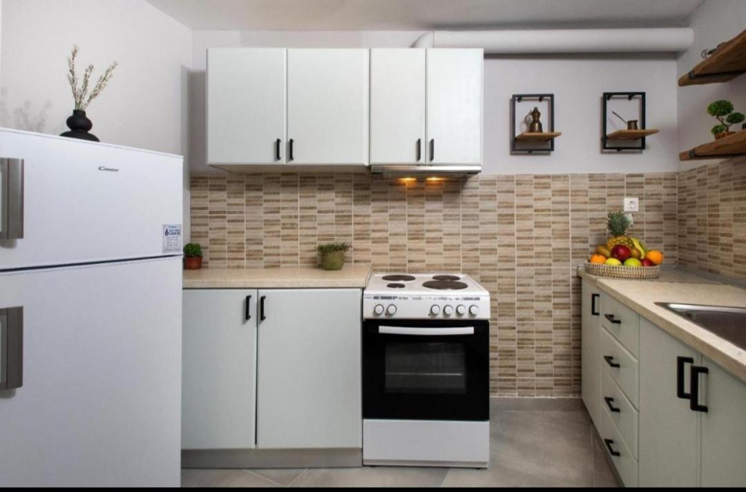 Peters Apartment Corfu (city) Buitenkant foto