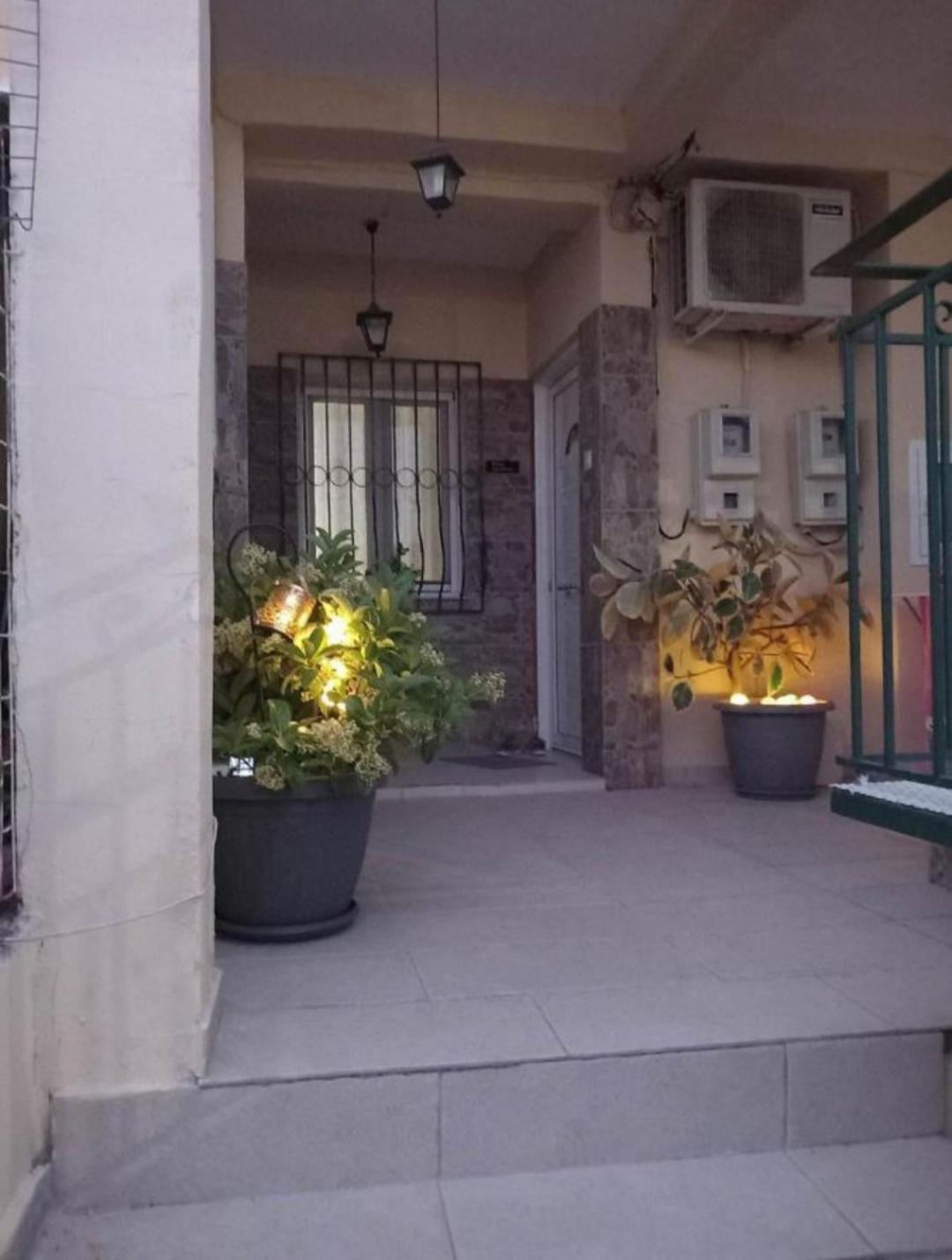 Peters Apartment Corfu (city) Buitenkant foto