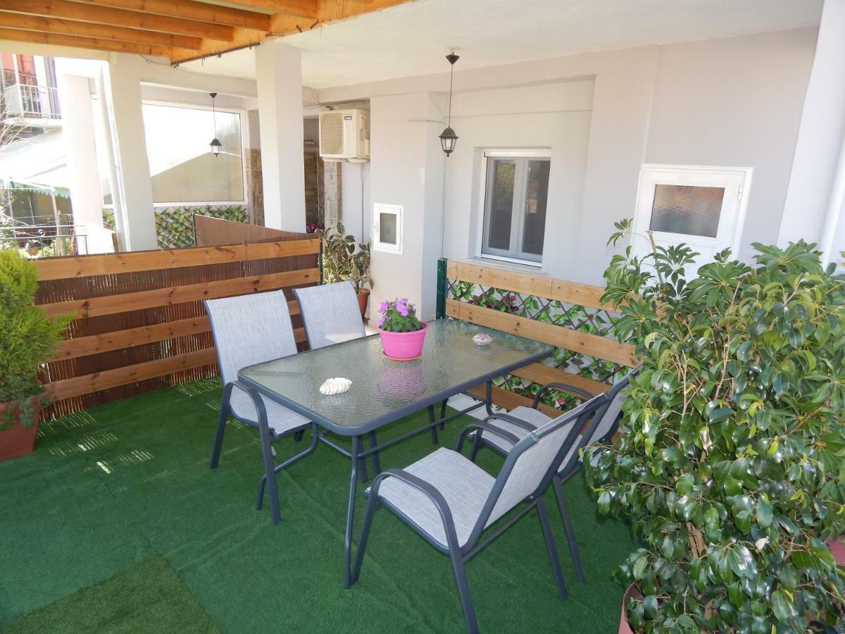 Peters Apartment Corfu (city) Buitenkant foto