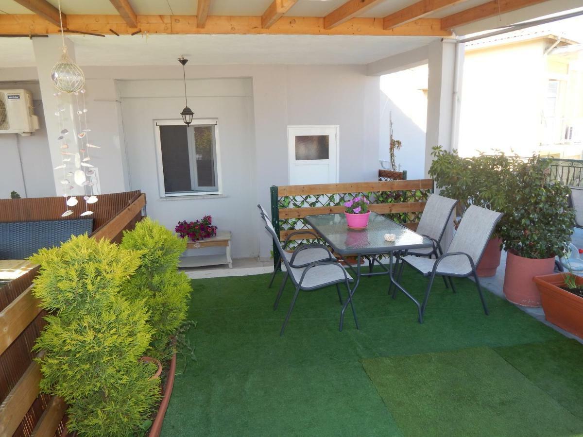 Peters Apartment Corfu (city) Buitenkant foto